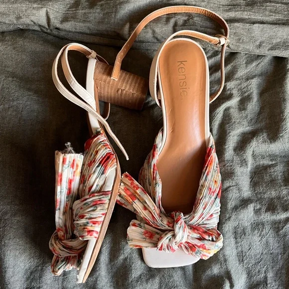 Kensie Kadence Floral Bow Satin Ankle Strap High Heel Sandal - Picture 6 of 9